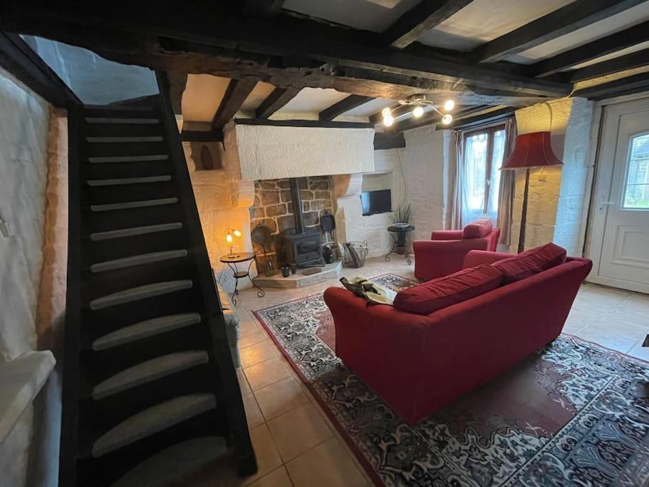 Le Petit Fleur - The Little Flower, Cosy Cottage Saint-Michel-de-Montjoie 외부 사진