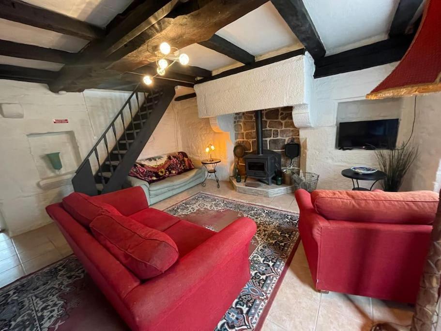 Le Petit Fleur - The Little Flower, Cosy Cottage Saint-Michel-de-Montjoie 외부 사진