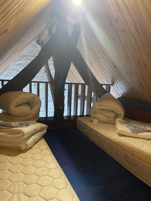 Le Petit Fleur - The Little Flower, Cosy Cottage Saint-Michel-de-Montjoie 외부 사진