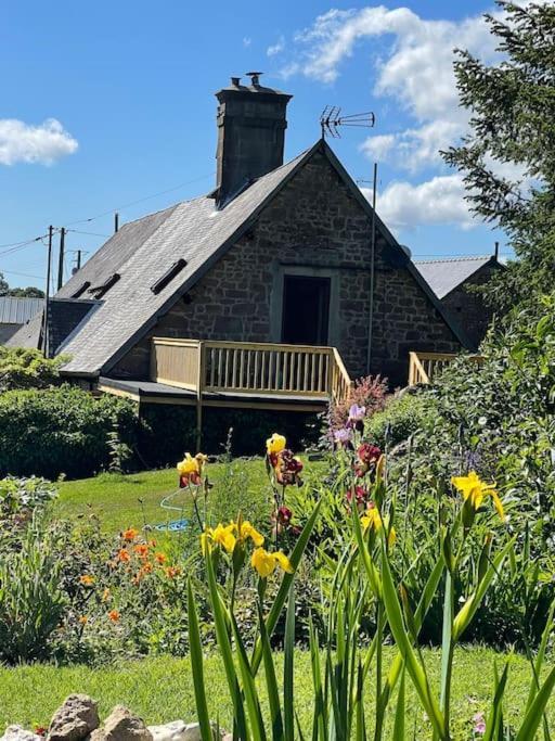 Le Petit Fleur - The Little Flower, Cosy Cottage Saint-Michel-de-Montjoie 외부 사진